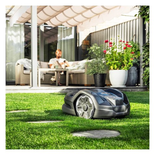 Husqvarna Automower® NERA 305E grasmaaier